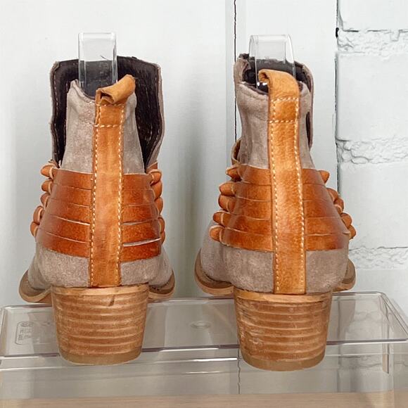 Diba True Sly Fox Gray Leather and Suede Ankle Booties 6 - Picture 5 of 9